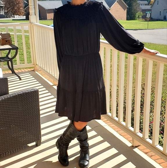 NWT Anne Taylor Ruffle Collar Flare Black Dress Sz S - Picture 3 of 14